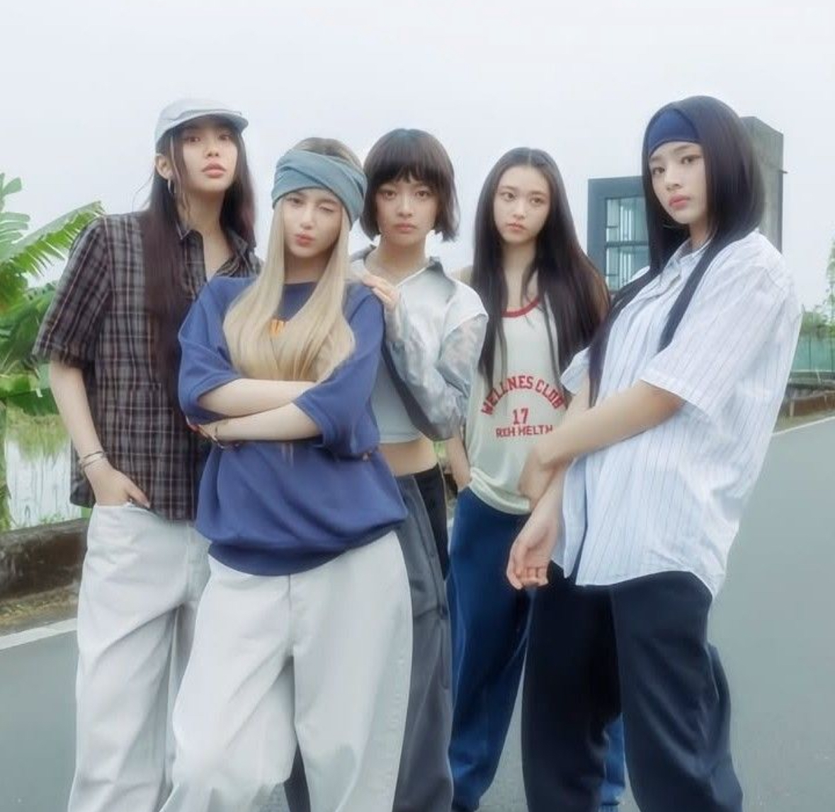 Today’s hot picks from the 뉴진스 community