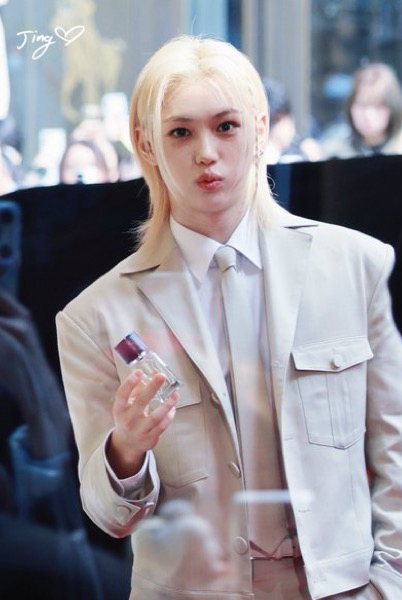 Behind-the-scenes cut of Felix (Stray Kids)