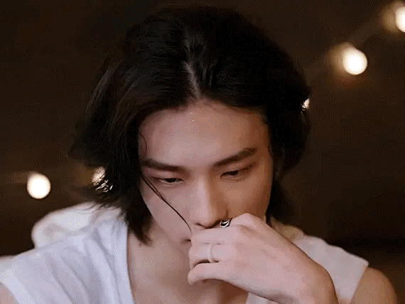 Potret di balik layar Hyunjin (Stray Kids)