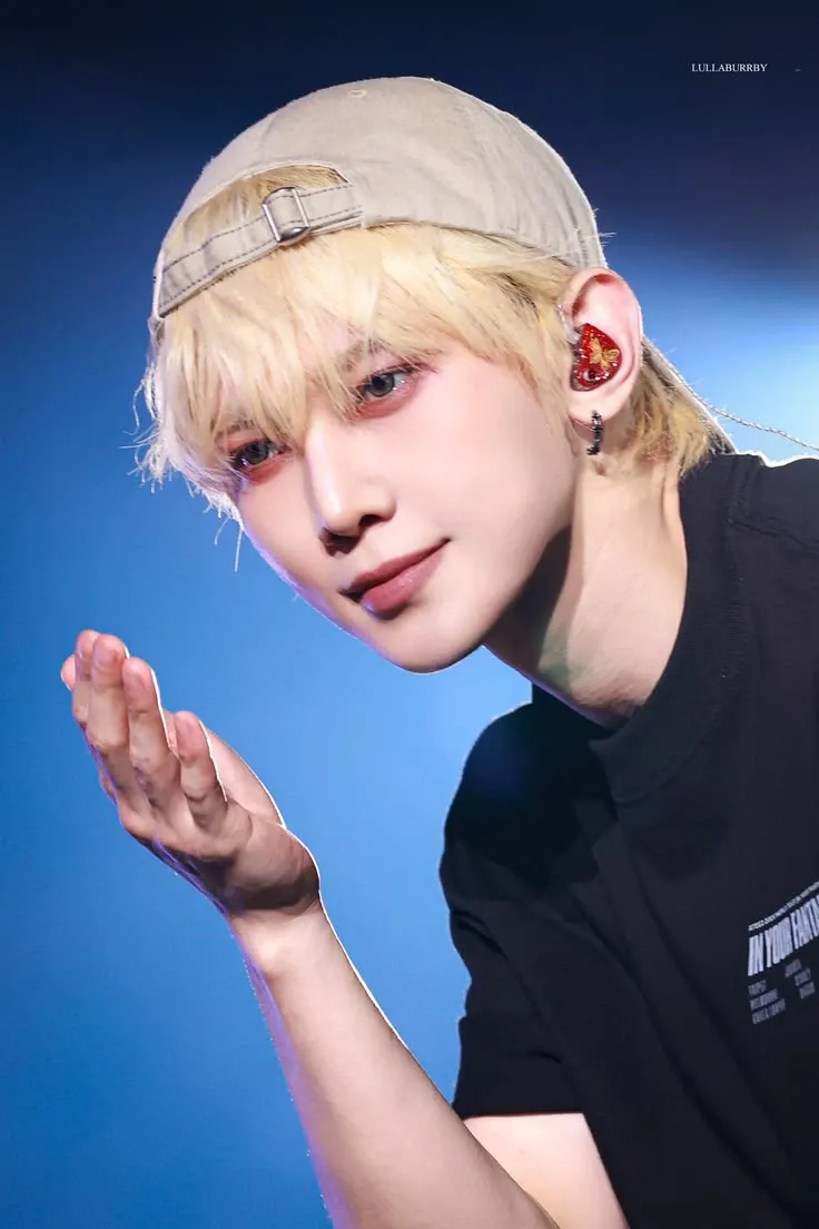 A moment captured by Yeosang (ATEEZ)'s fan