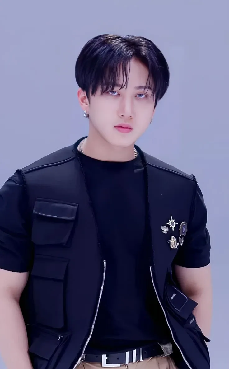 Behind-the-scenes cut of Changbin (Stray Kids)