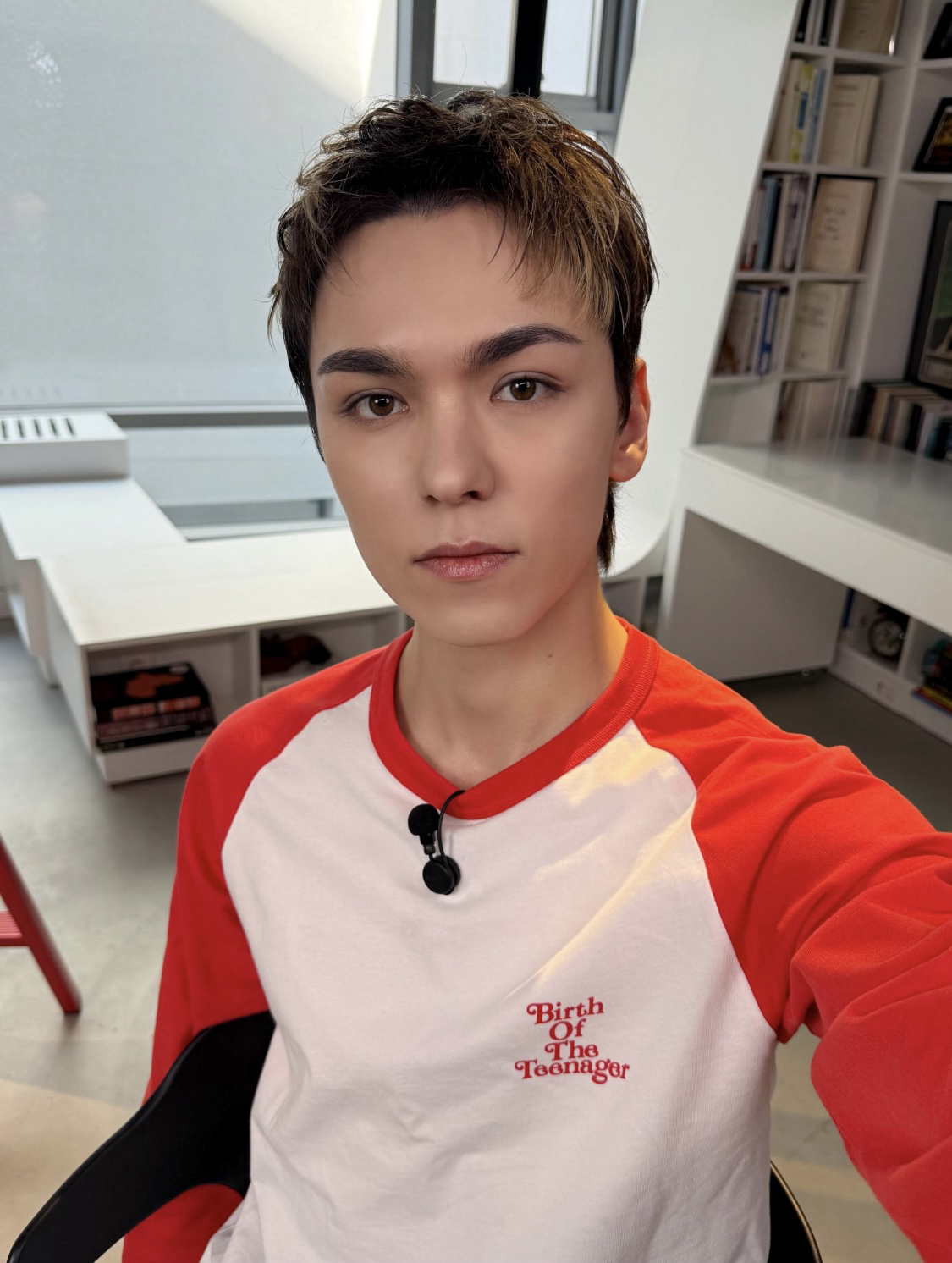 Recent activity shot of Vernon (SEVENTEEN)