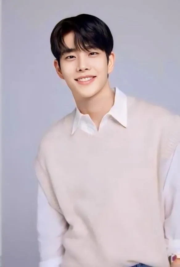 Latest photo of MJ (ASTRO)