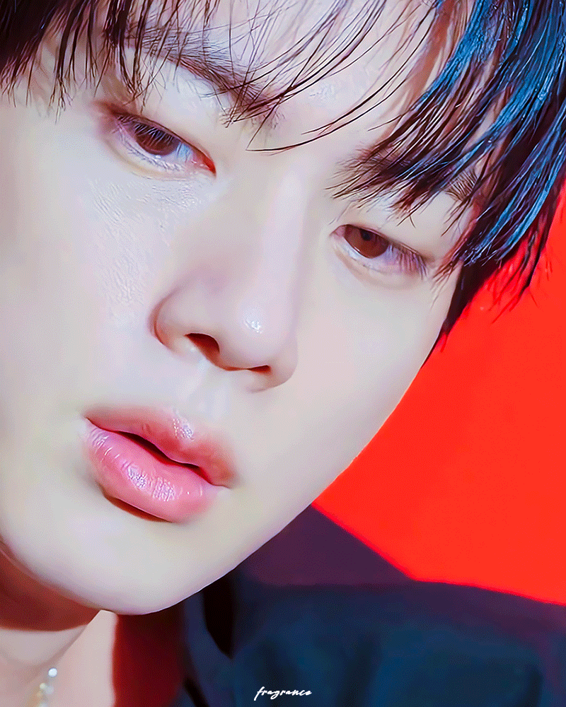 진 (방탄소년단) 최근 활동샷