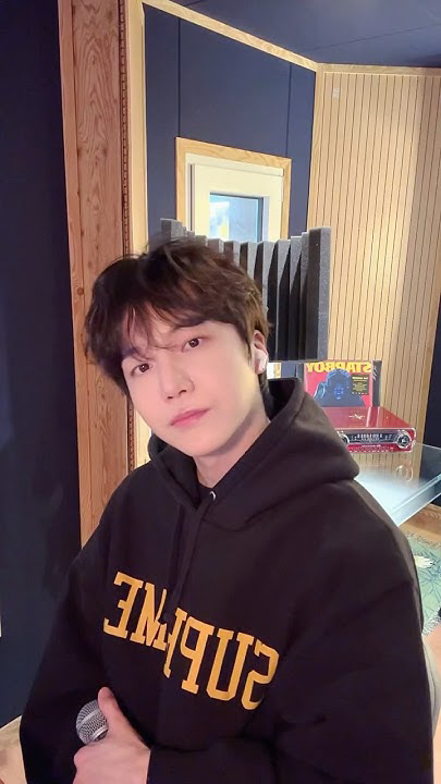 A heartfelt wallpaper shared by PENTAGON's fans