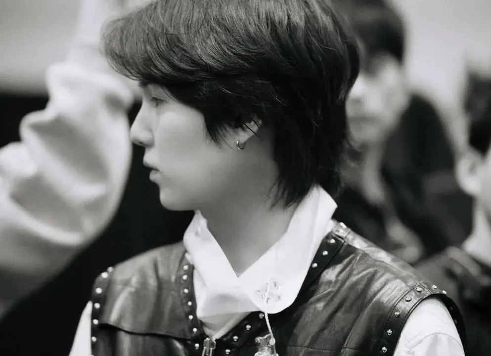 SUGA (防彈少年團)的幕後花絮