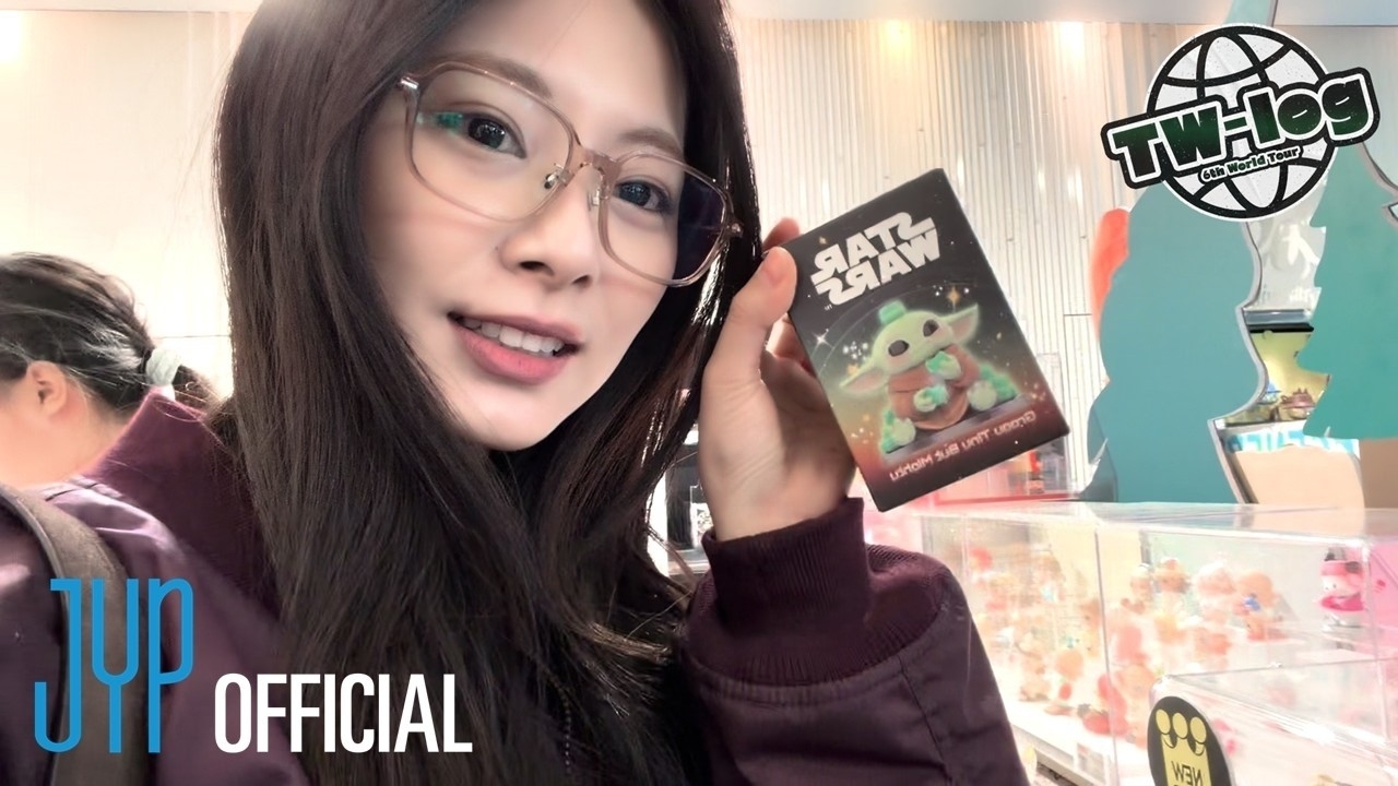 Foto terbaru Tzuyu (TWICE)