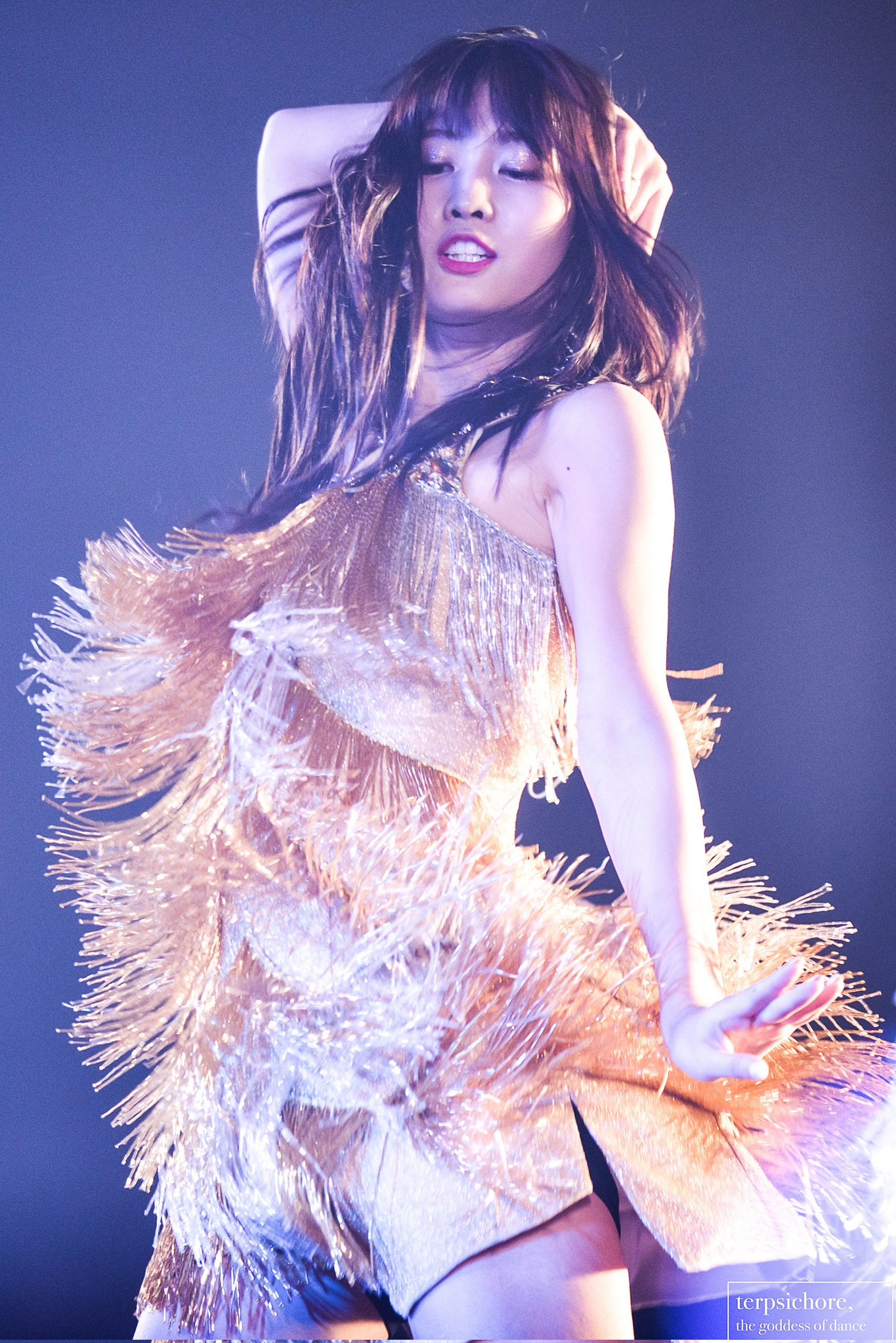 모모 (TWICE)의 비하인드 컷