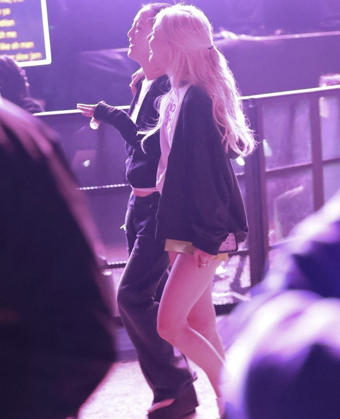 로제 (BLACKPINK)의 최신 사진