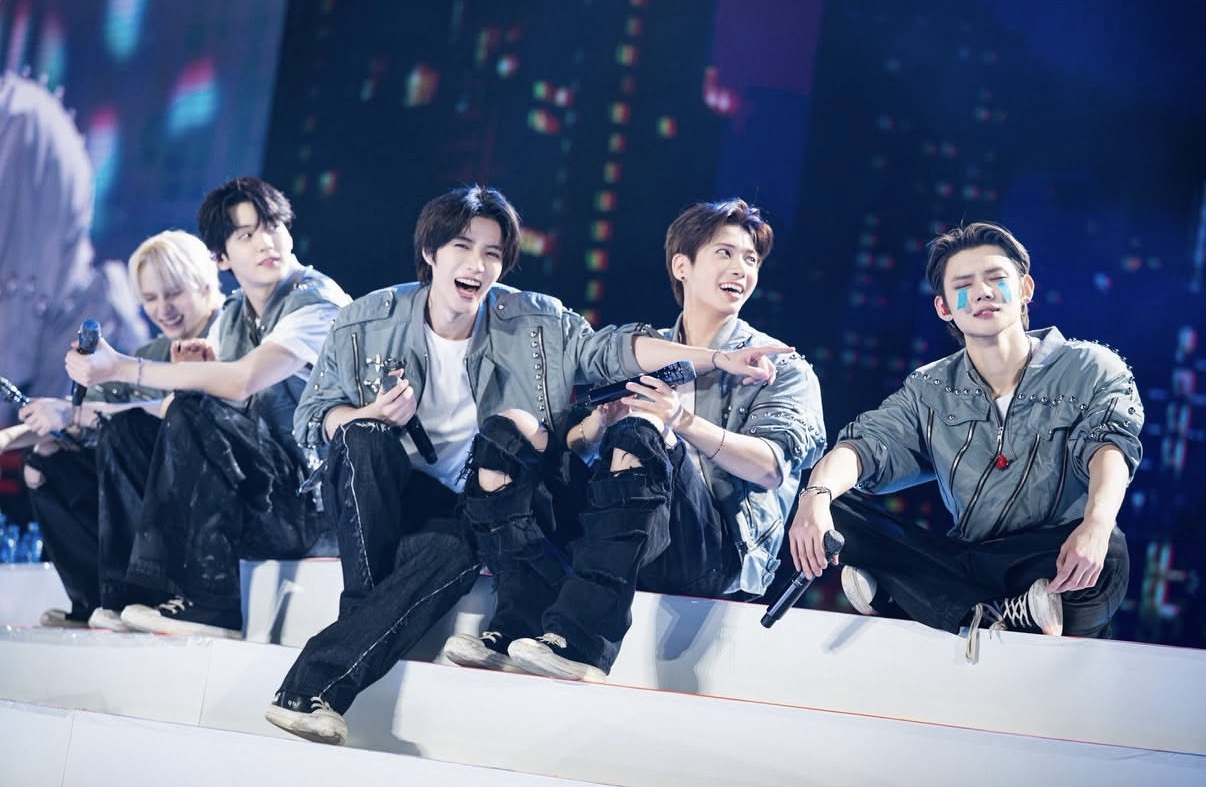 투모로우바이투게더의 최신 사진