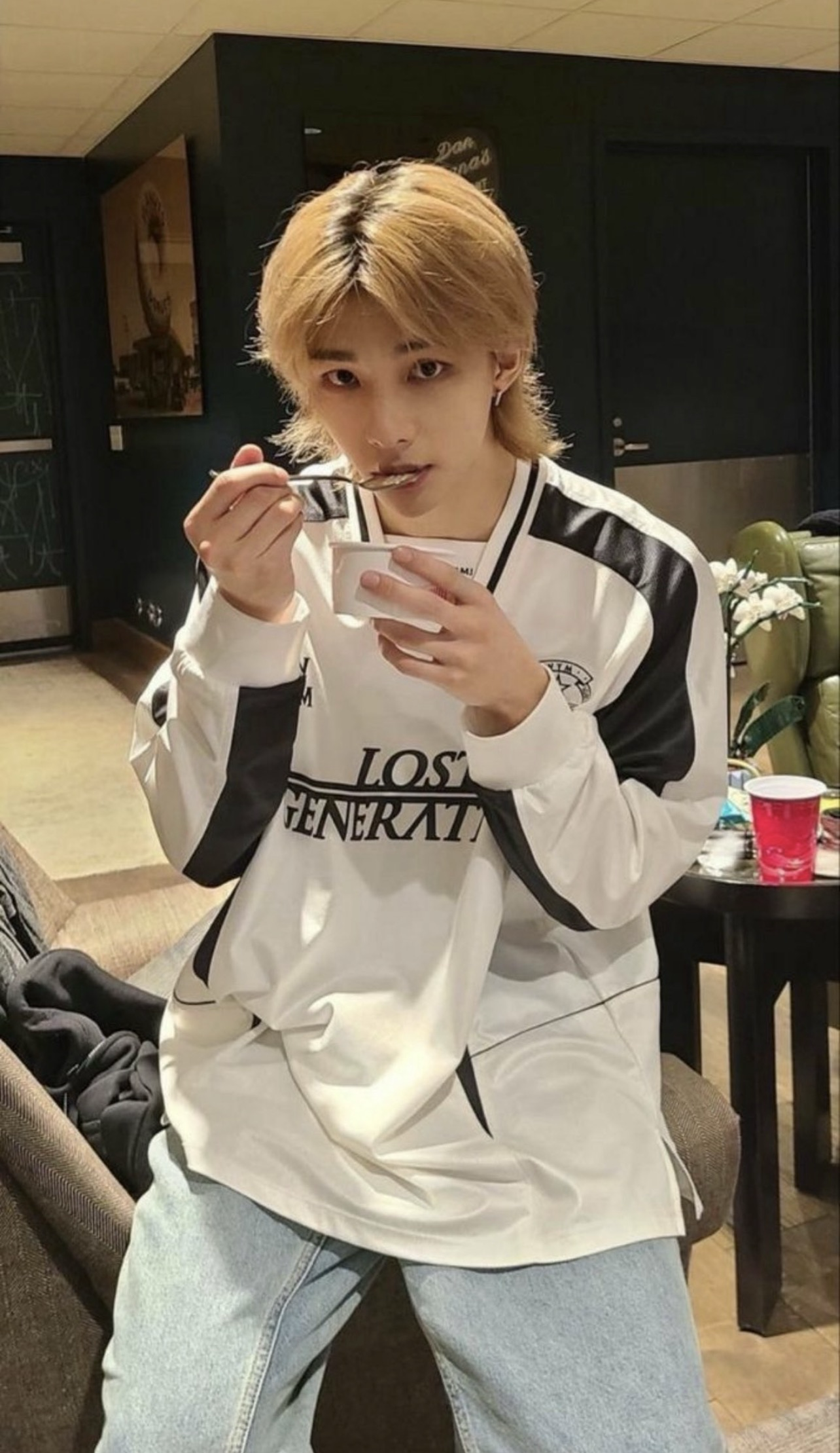 Fandom-recommended wallpaper image of Hyunjin (Stray Kids)