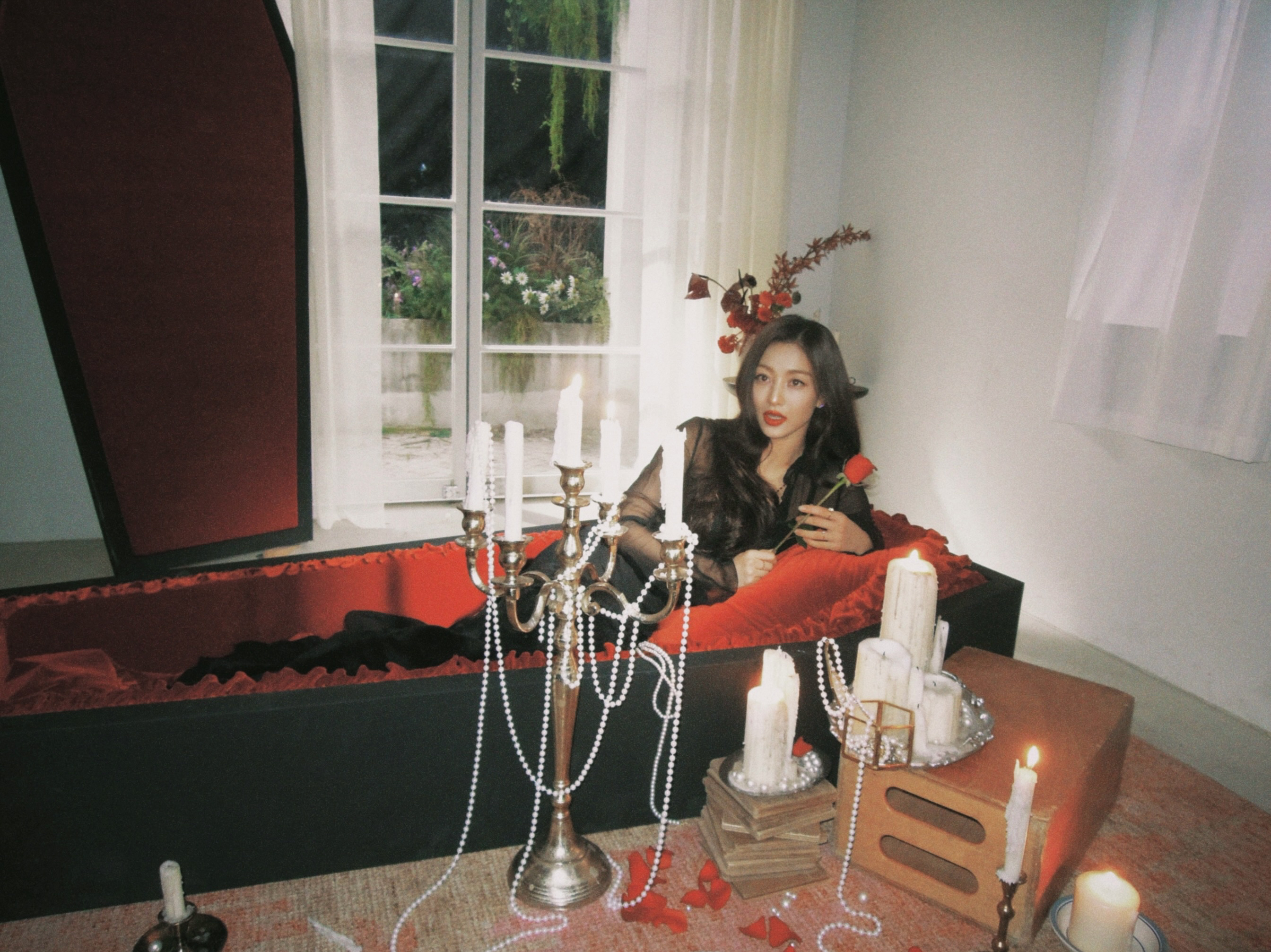 Foto aktivitas terbaru Jihyo (TWICE)