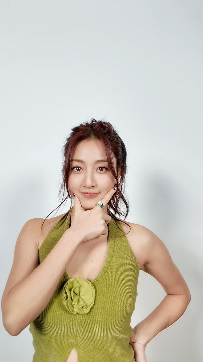 ジヒョ (TWICE)の最近の活動写真