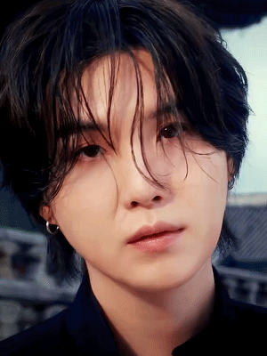 Foto aktivitas terbaru BTS