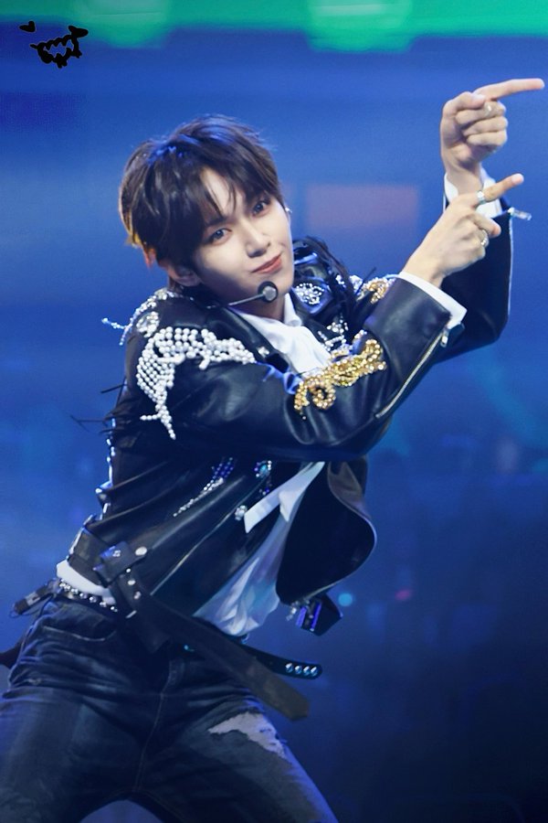 Recent activity shot of JL (AHOF)