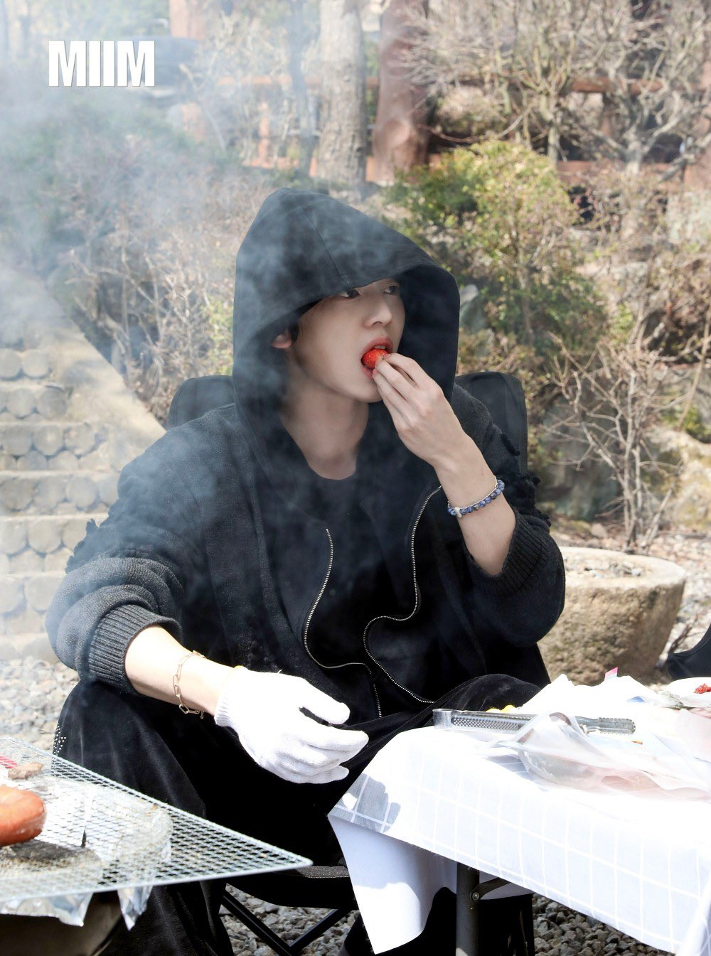 Recent activity shot of Han Yujin