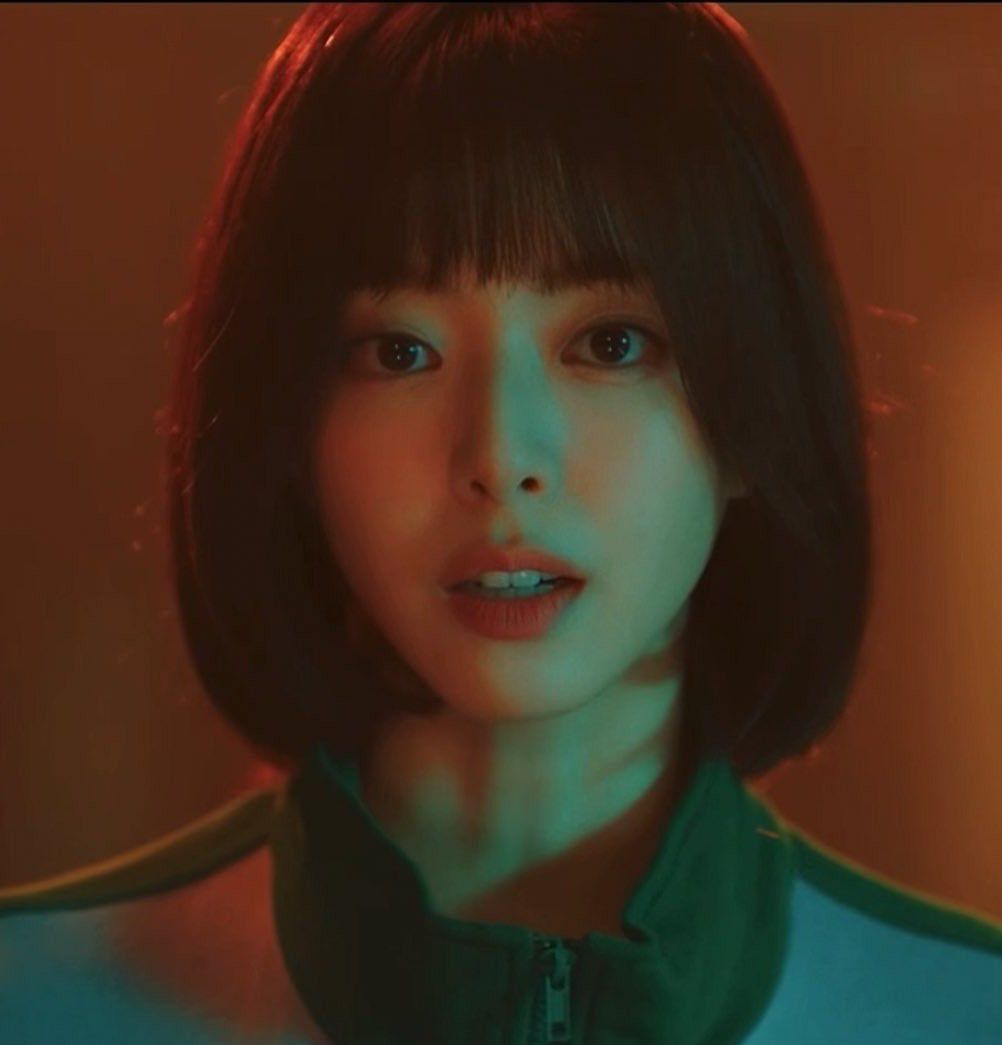 Recent activity shot of Yuna (ITZY)