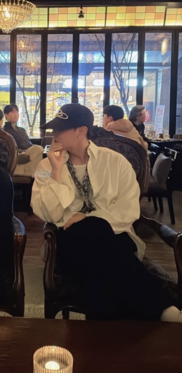 粉絲為iKON分享的感性桌布