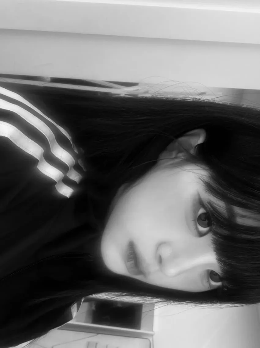 Recent activity shot of tripleS