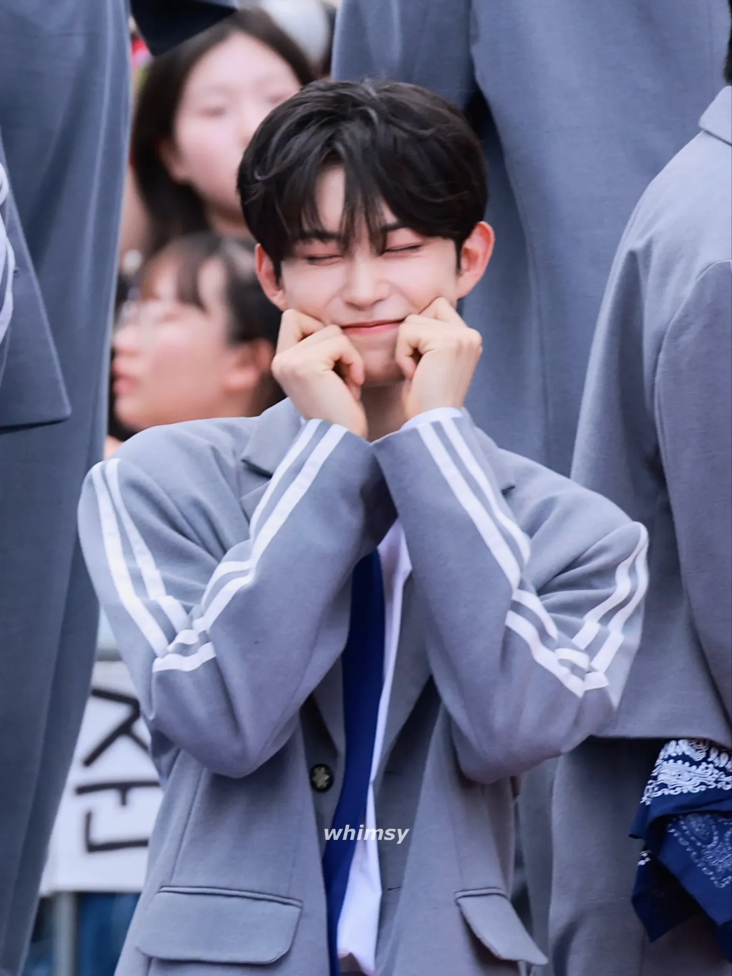 金虔佑 (ALPHA DRIVE ONE)粉丝拍下的瞬间