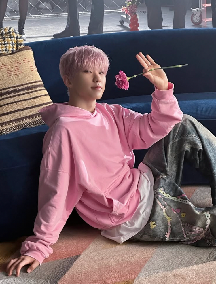 Latest photo of Hoshi (SEVENTEEN)