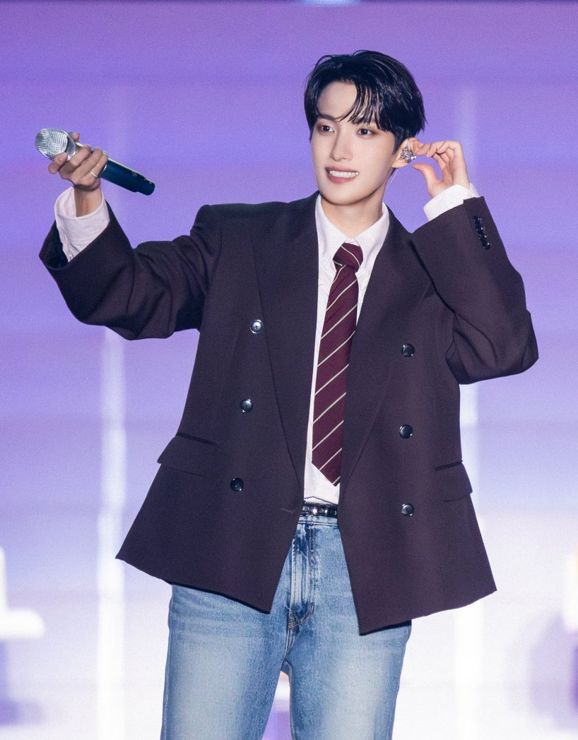 Latest photo of DK (SEVENTEEN)