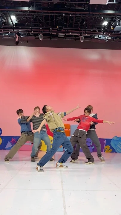 Must-see popular post of 성현 (CORTIS), your favorite