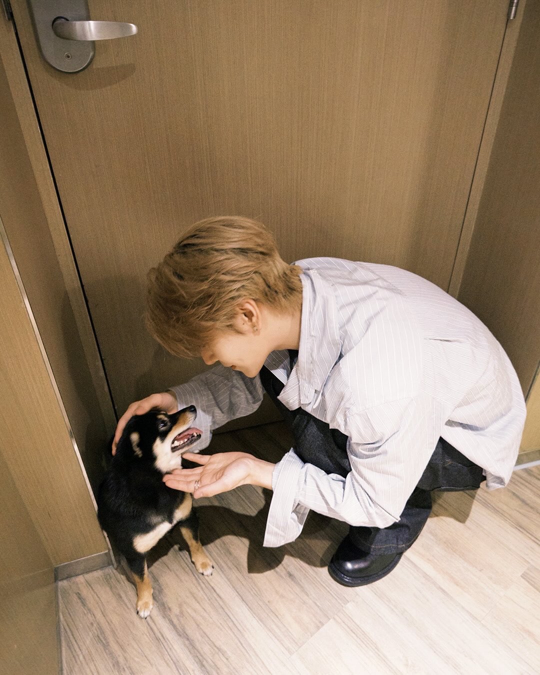 Behind-the-scenes cut of He Xinlong (ALPHA DRIVE ONE)