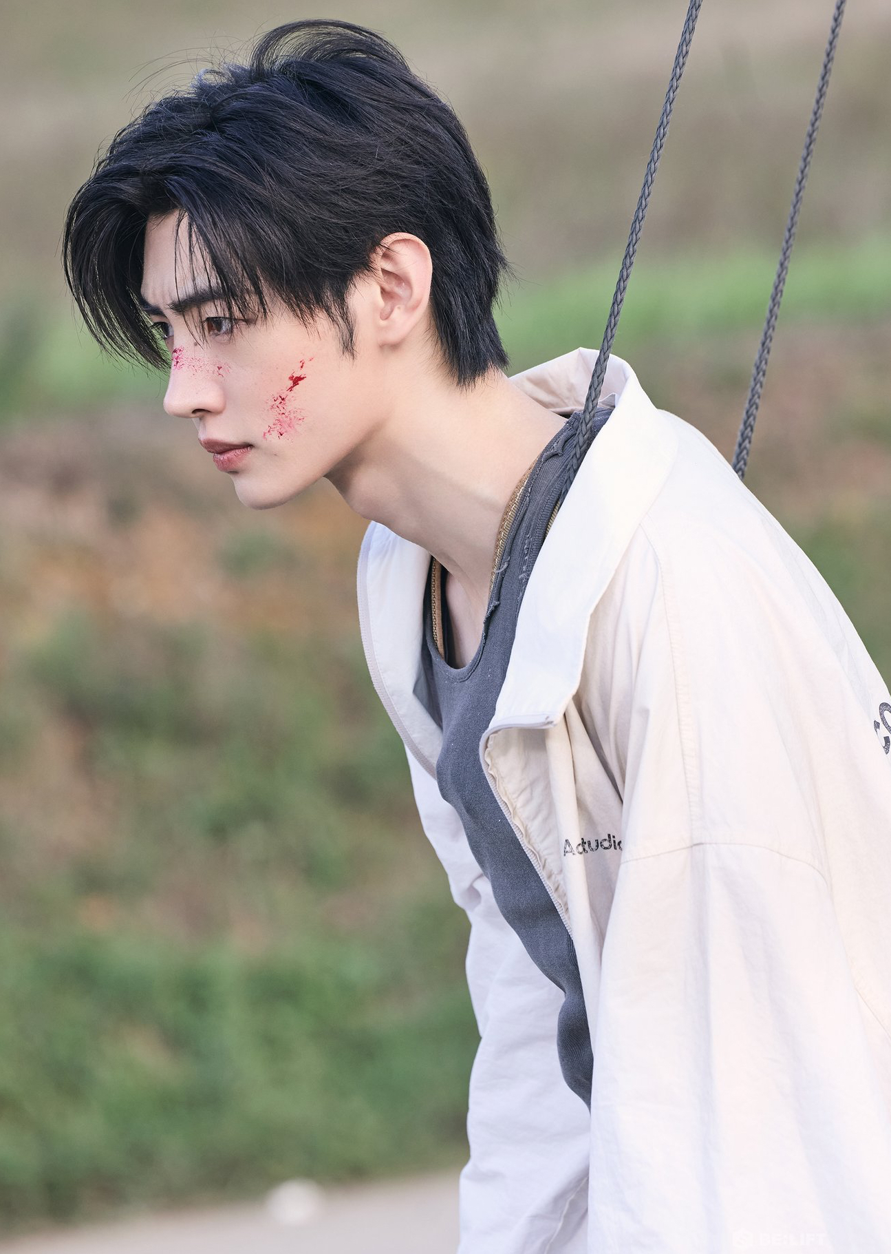 Behind-the-scenes cut of Sunghoon (ENHYPEN)