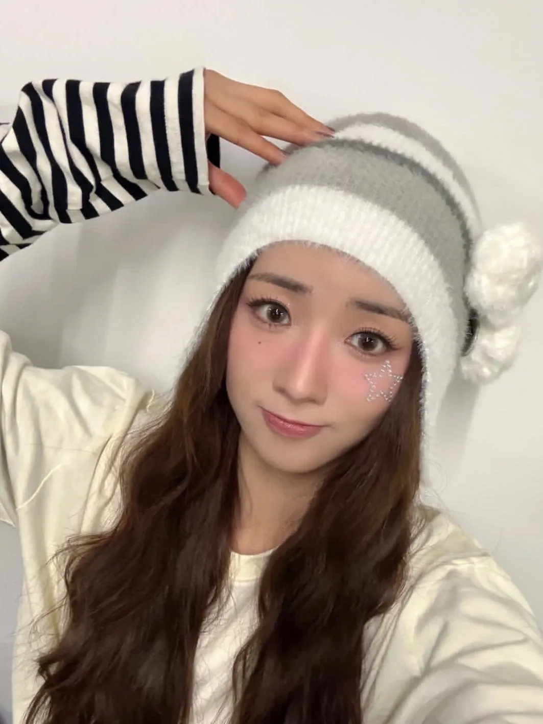 Apinkの舞台裏ショット