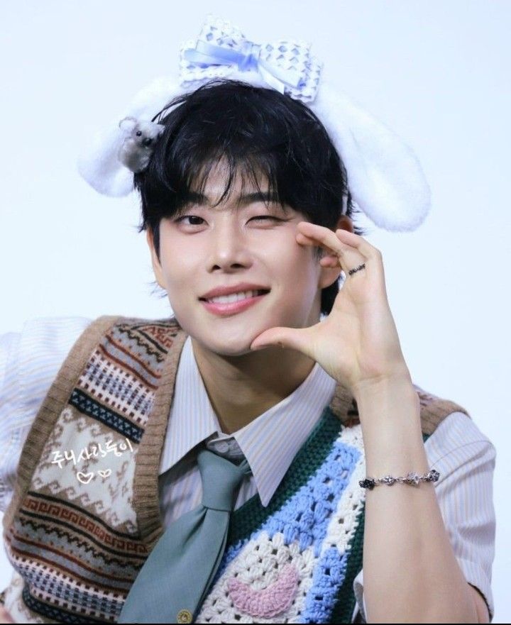 Recent activity shot of MJ (ASTRO)