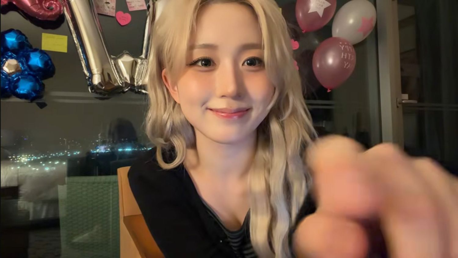 Behind-the-scenes cut of Haewon (NMIXX)