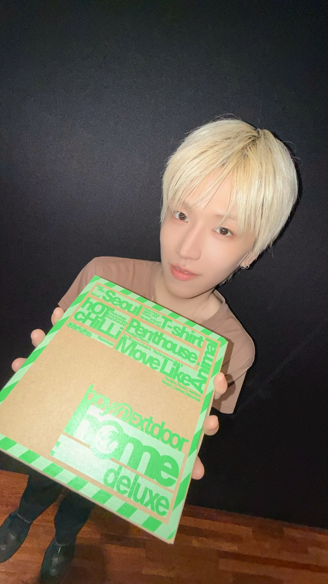 リウ 待ち受け画面ダウンロード | 高画質アイドル画像まとめ | 最愛ドル