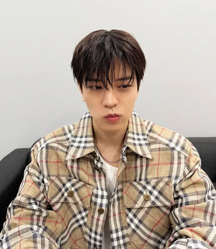 Behind-the-scenes cut of Seungmin (Stray Kids)