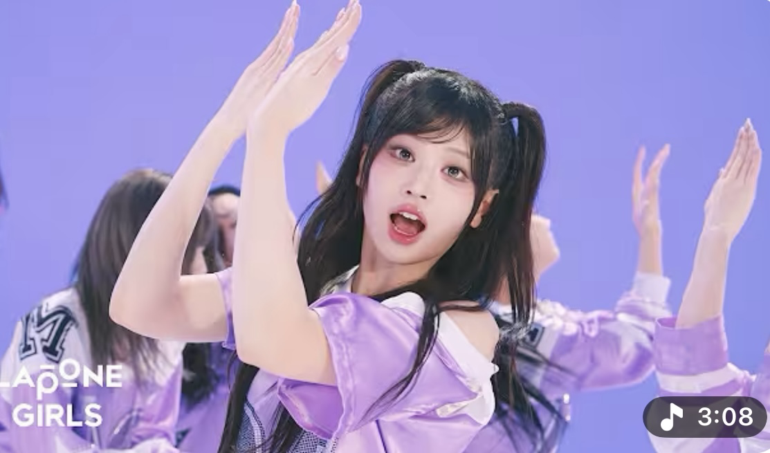 Behind-the-scenes cut of Murakami Rinon (ME:I)