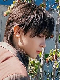 Behind-the-scenes cut of Nicholas (&TEAM)