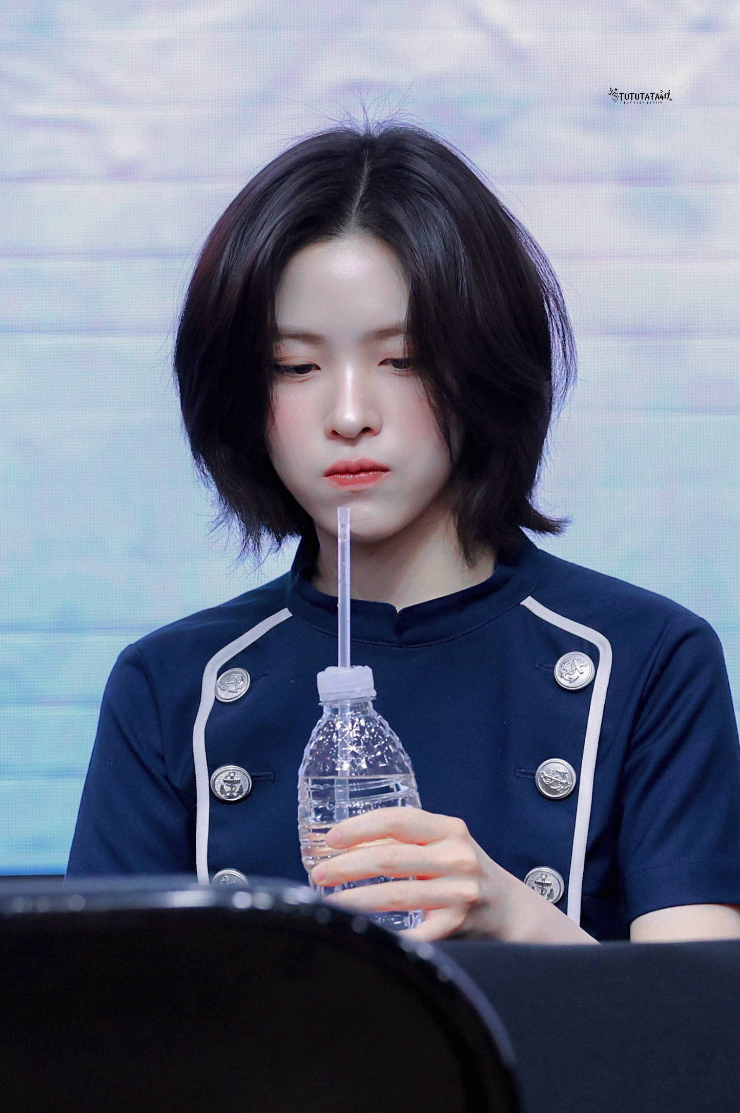 Behind-the-scenes cut of Ryujin (ITZY)