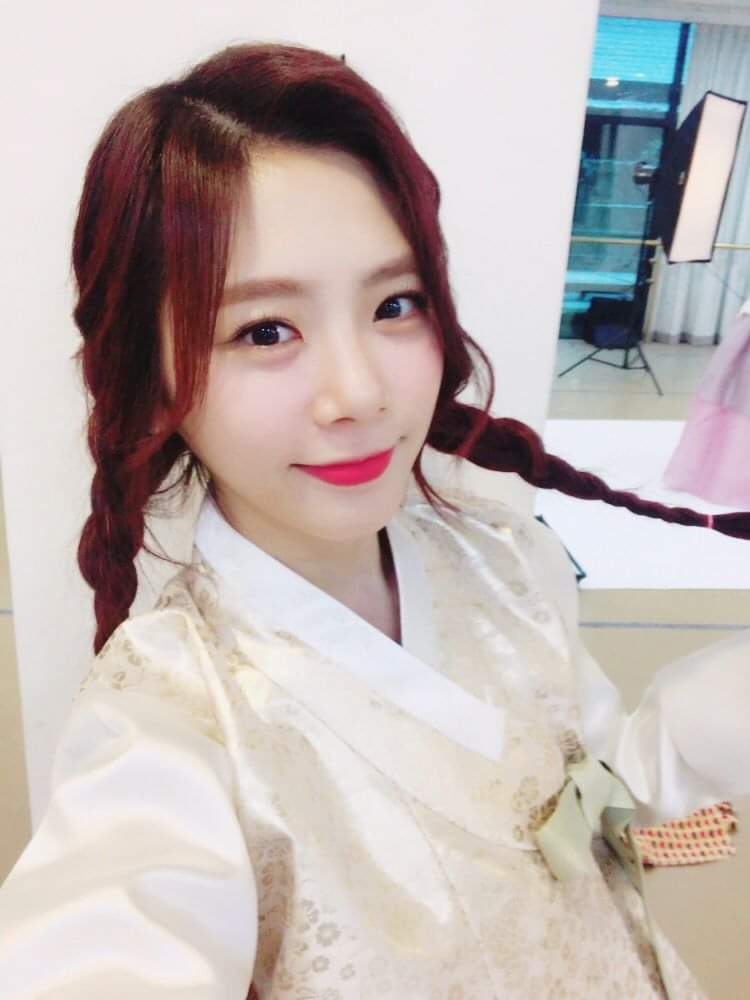 Recent activity shot of JI U (DREAMCATCHER)