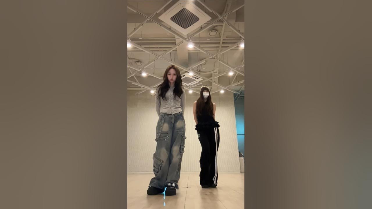 A moment captured by SECRET NUMBER's fan