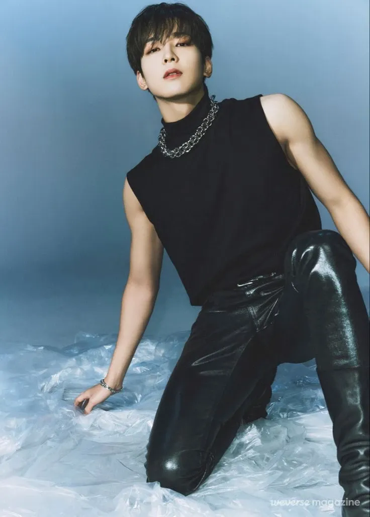 Latest photo of Wonwoo (SEVENTEEN)