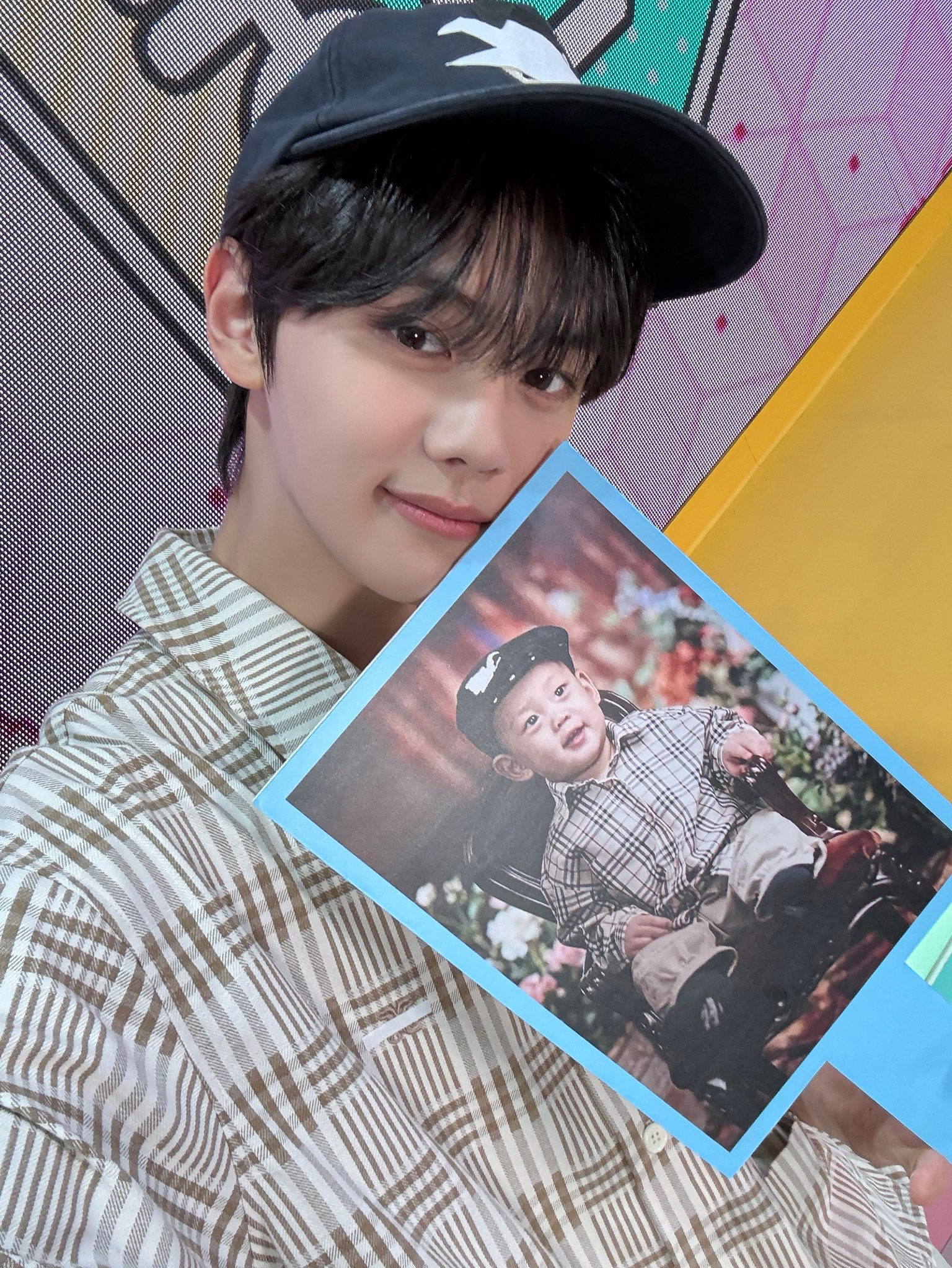 Behind-the-scenes cut of Kim Gyuvin