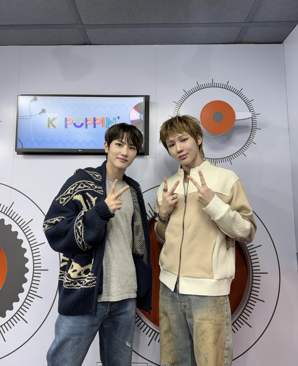 A moment captured by TNX's fan