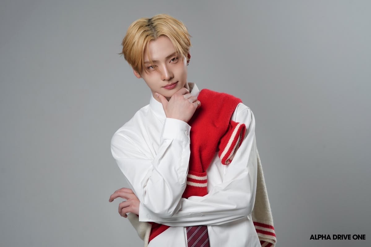 Today's hottest K-pop community feed
