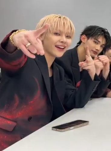 Behind-the-scenes cut of Nicholas (&TEAM)