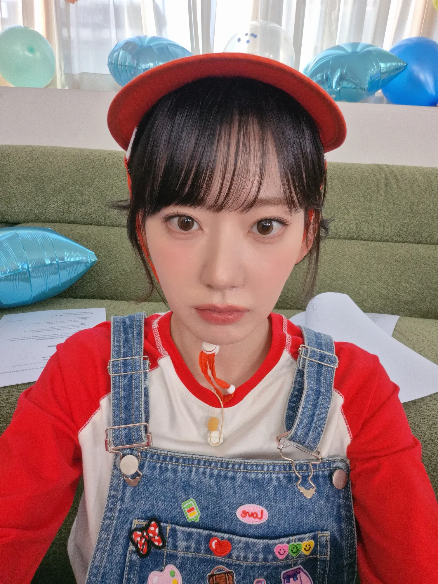 Foto aktivitas terbaru Sakura (LE SSERAFIM)