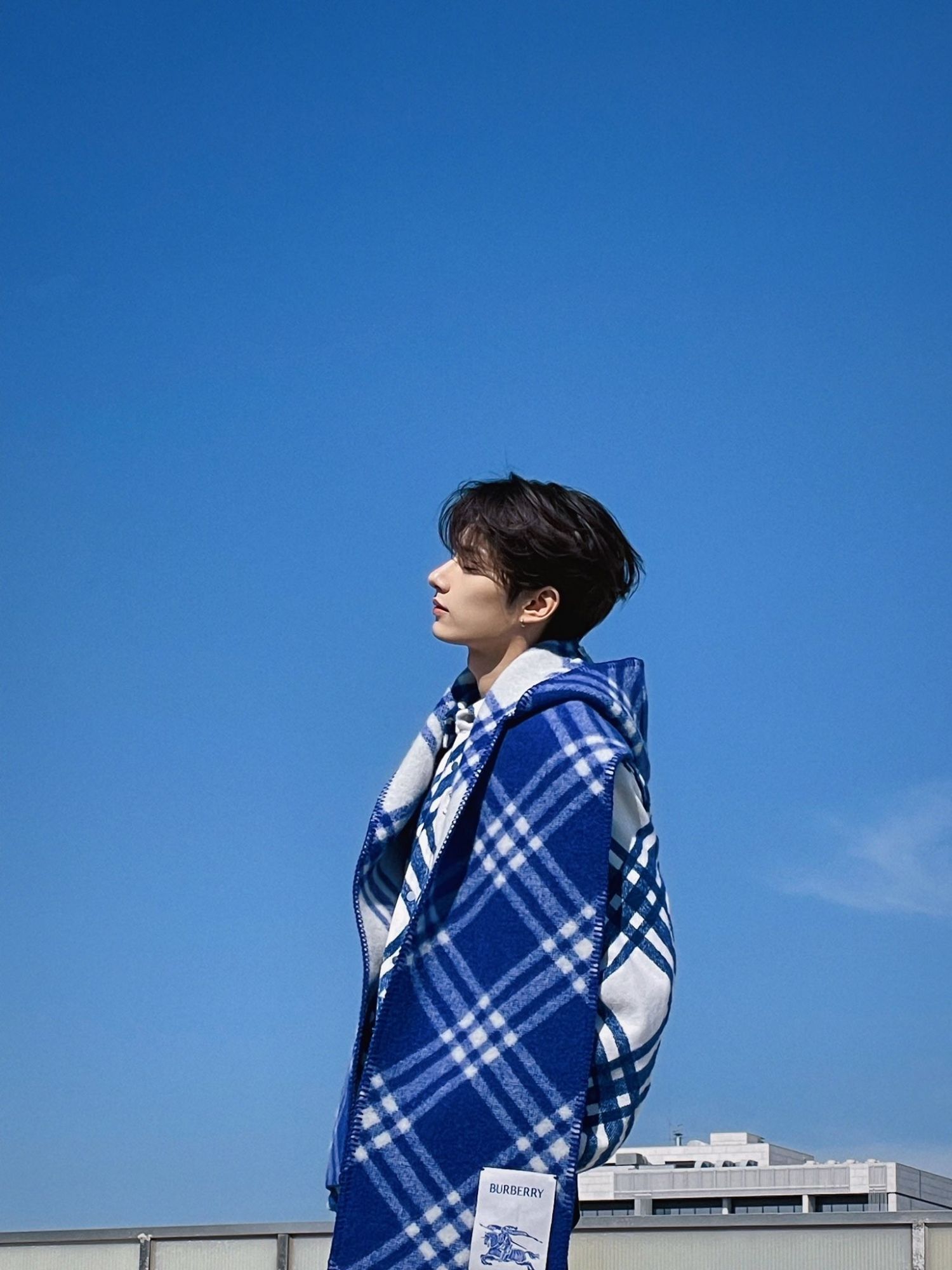 A moment captured by Jun (SEVENTEEN)'s fan