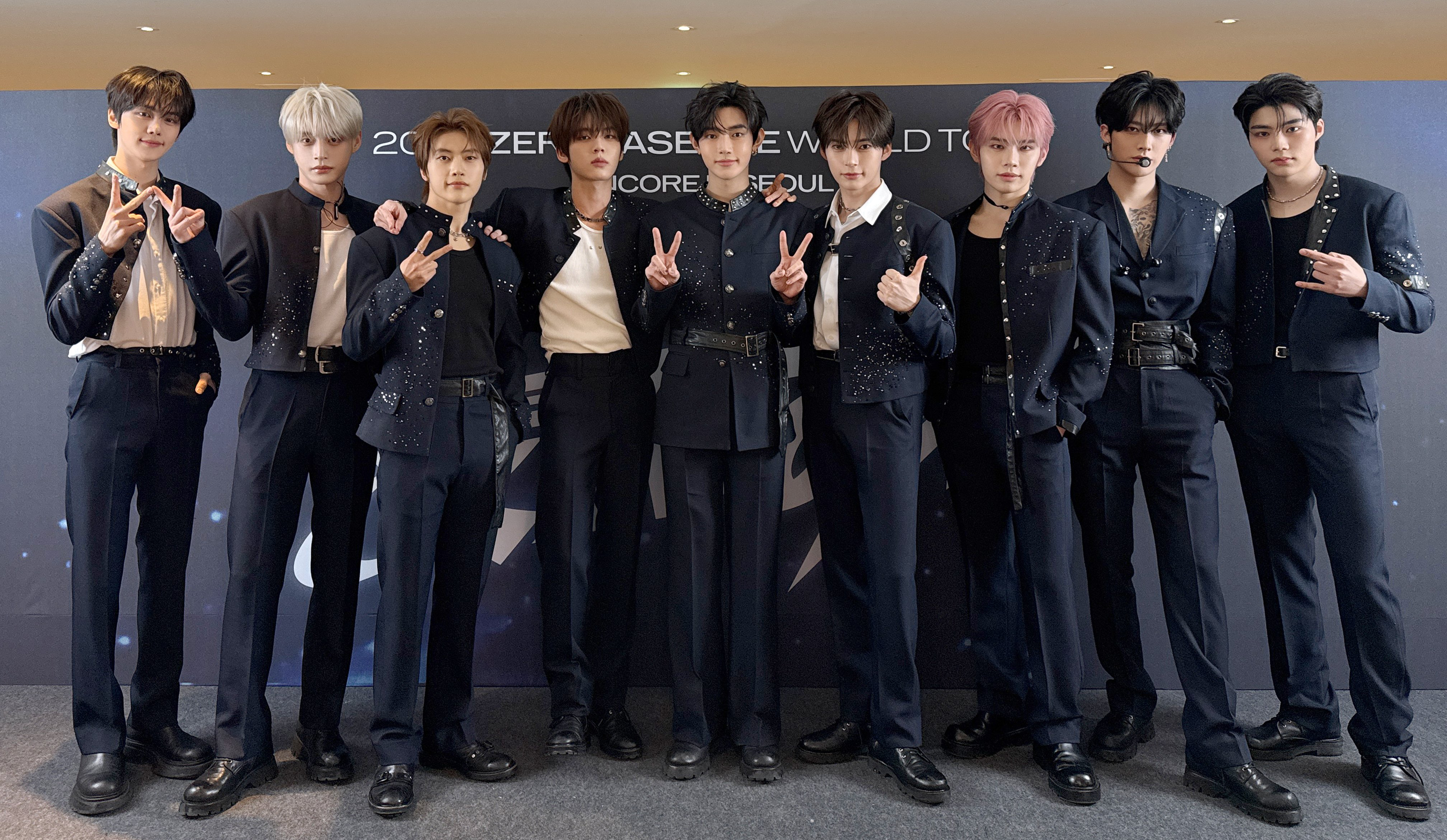 A moment captured by Kim Jiwoong (ZEROBASEONE)'s fan