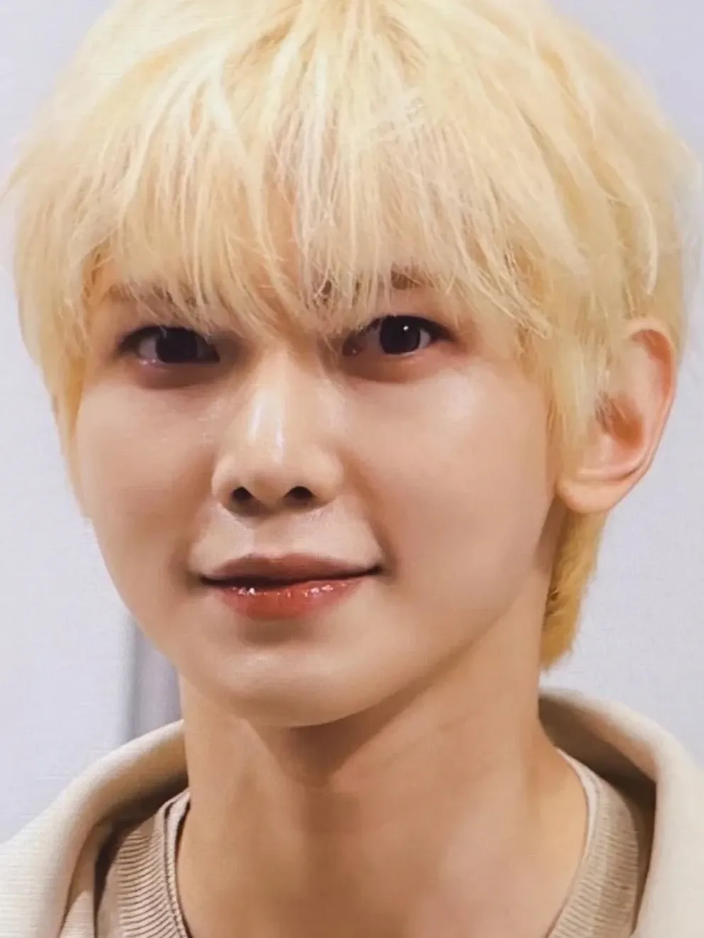 Recent activity shot of Yeosang (ATEEZ)