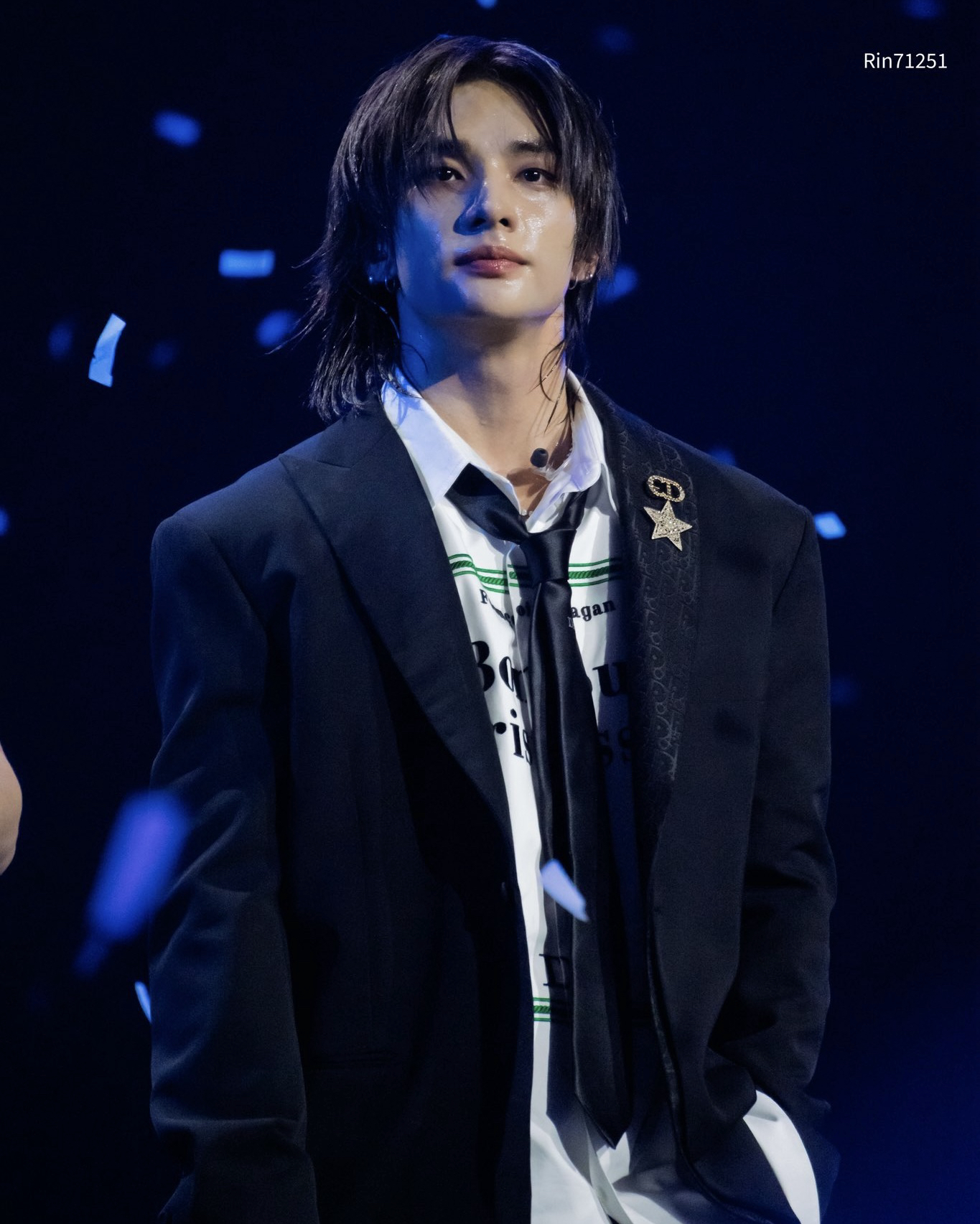 Behind-the-scenes cut of Hyunjin (Stray Kids)