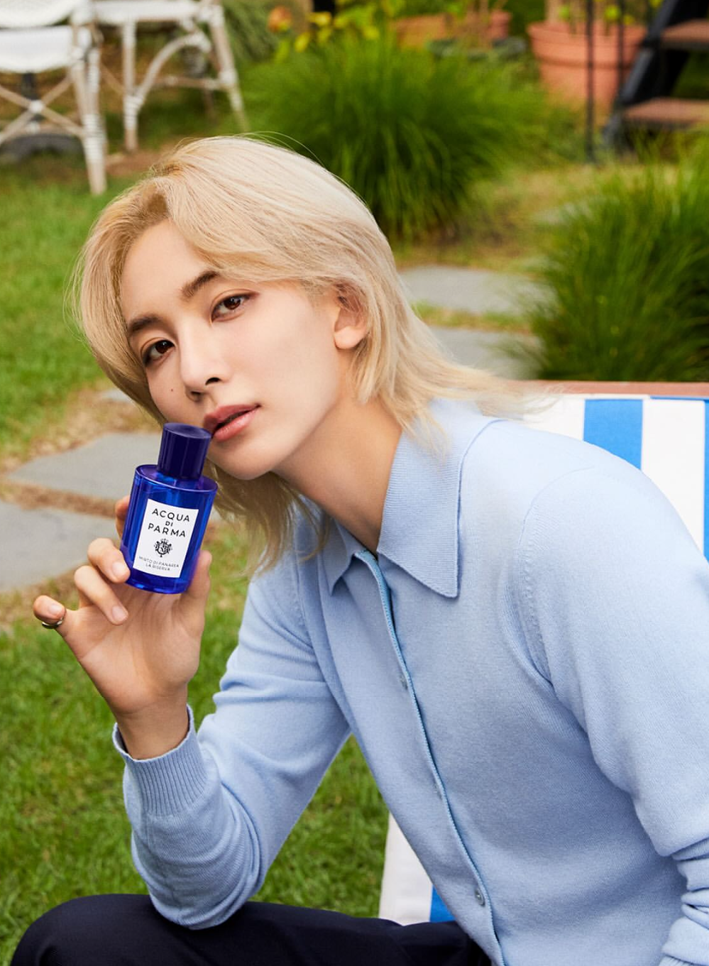 Recent activity shot of Jeonghan (SEVENTEEN)